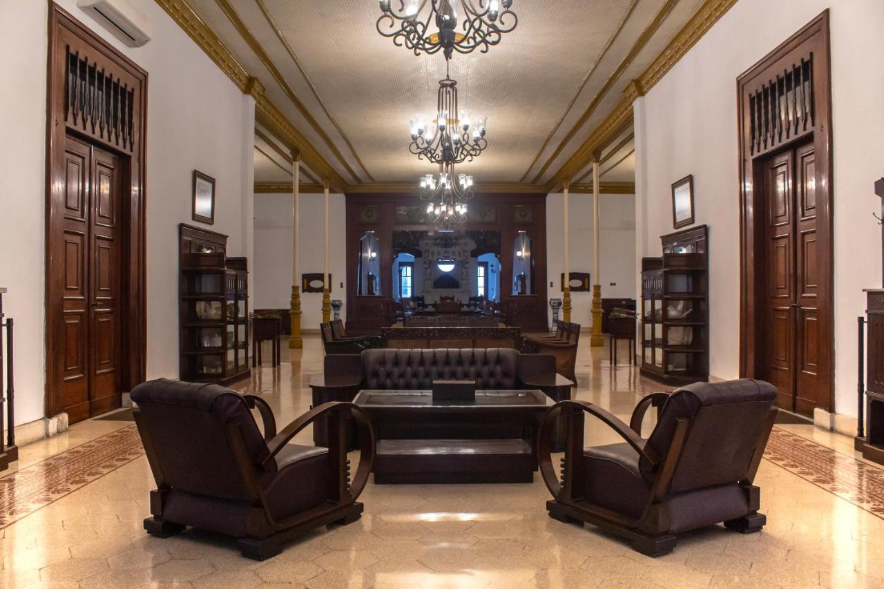 Daroessalam Syariah Heritage Hotel Pasuruan Εξωτερικό φωτογραφία
