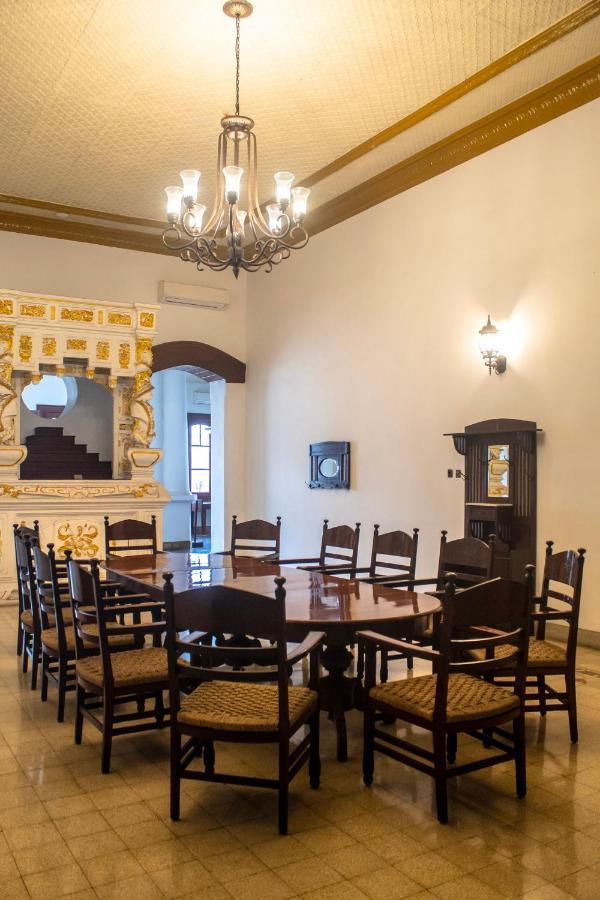 Daroessalam Syariah Heritage Hotel Pasuruan Εξωτερικό φωτογραφία