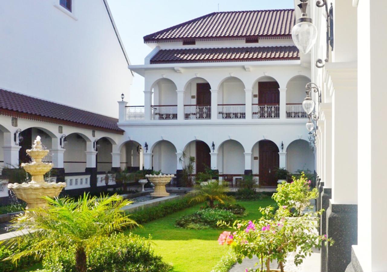 Daroessalam Syariah Heritage Hotel Pasuruan Εξωτερικό φωτογραφία